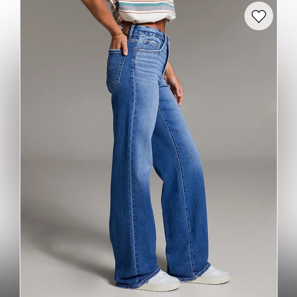 Classic Blue Women's Jeans - Picture 4 of 5